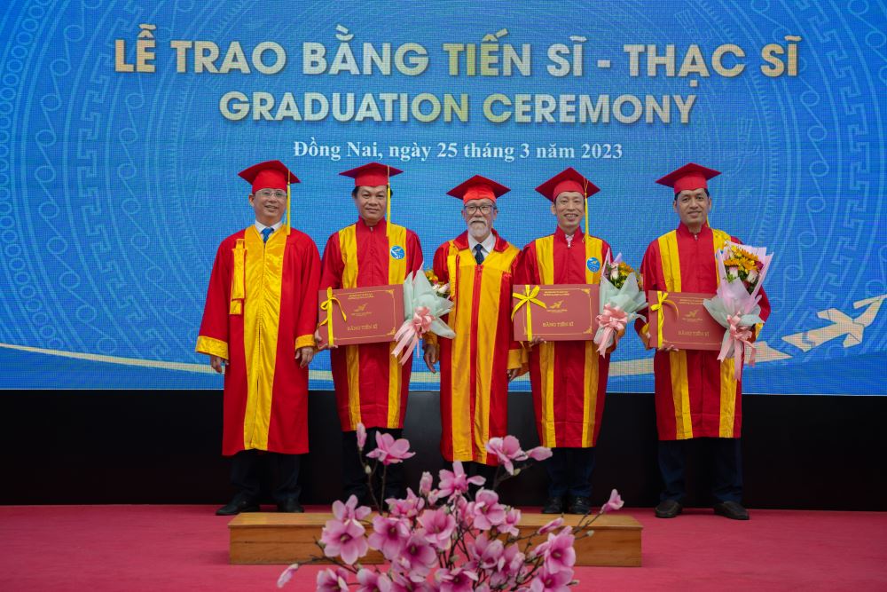 Khoa Sau đại học chạy đà cho dấu ấn 15